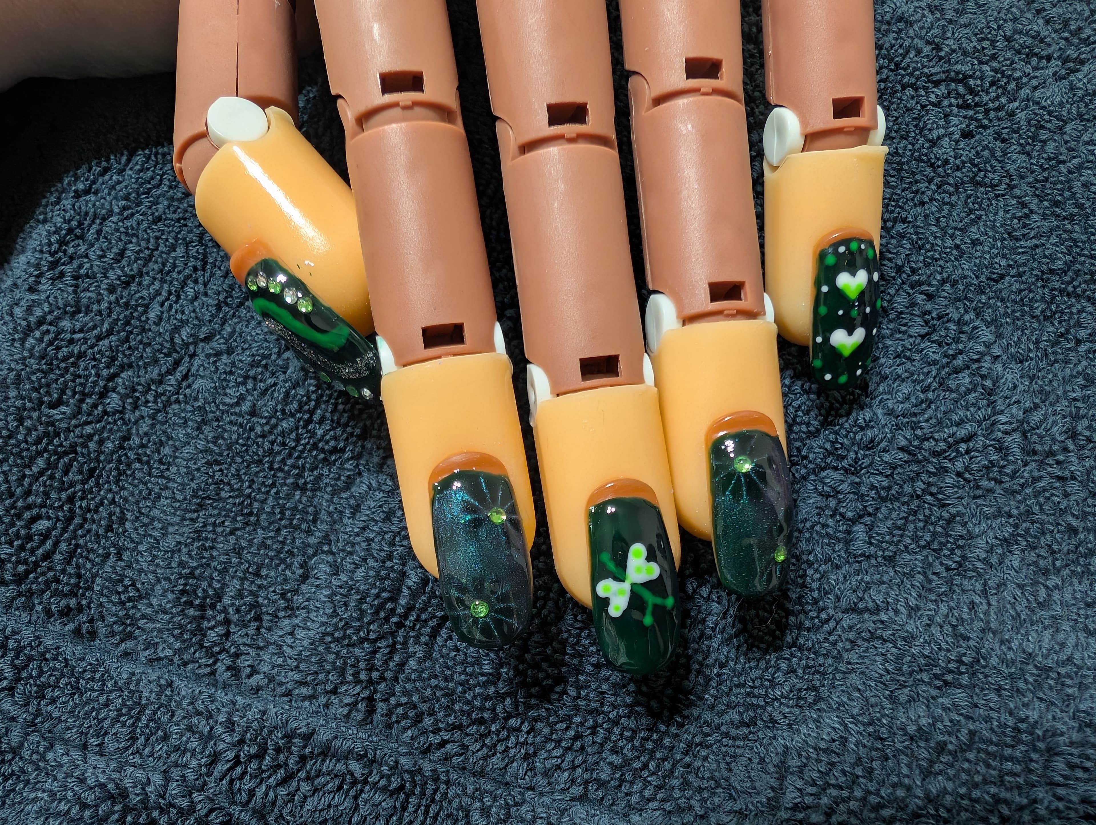 Green Gems Cat Eye Mix